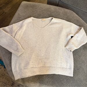 Nuuds sweater